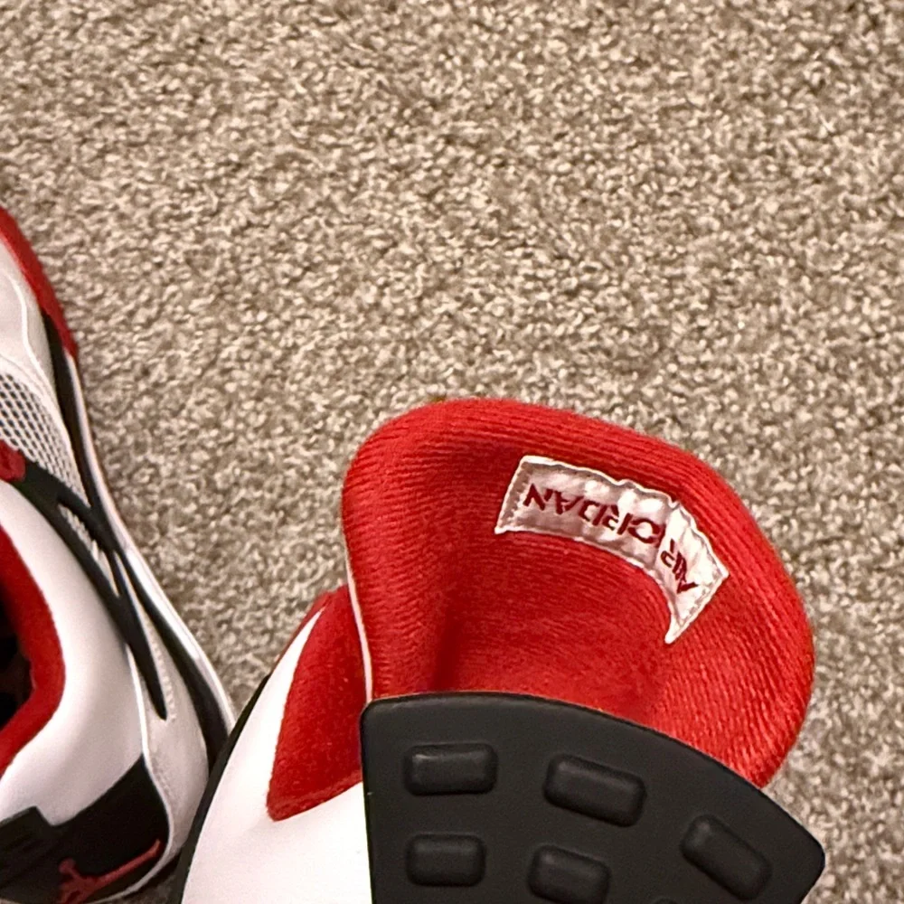 Nike Air Jordan 4 Retro OG Fire Red 2012 - Picture 10 of 16